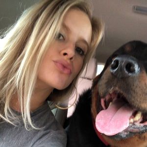 Meet your Posher, Leah